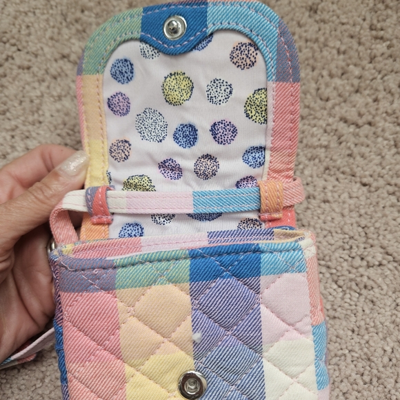 Vera Bradley Carson Cellphone Crossbody bag  the Tropics Plaid Pastels NWT - Picture 4 of 7